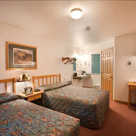Harborview Inn-3